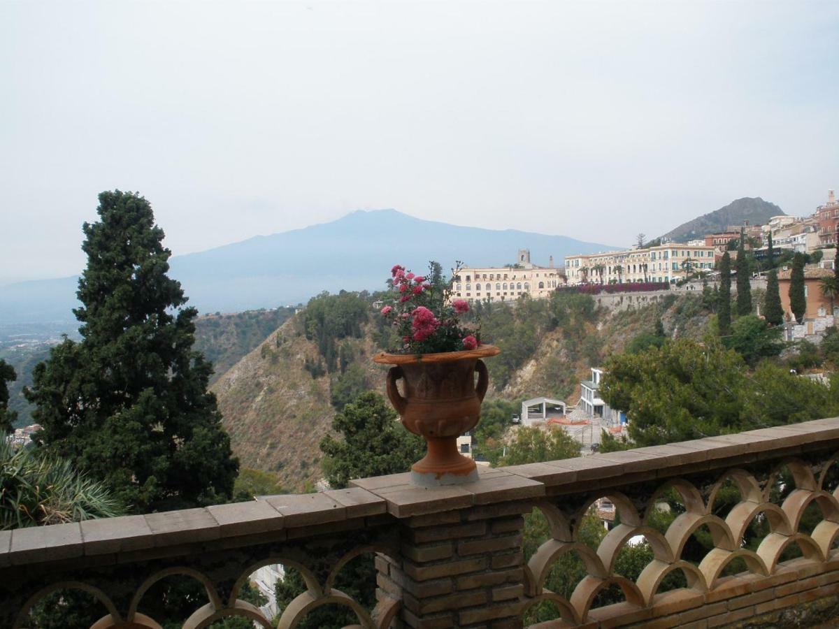 Belvedere House Taormina Buitenkant foto